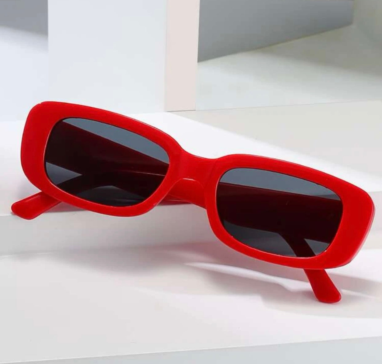 LENTES PARA SOL DE DAMA ROJO